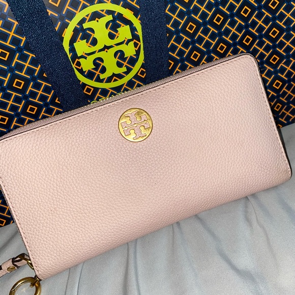 Tory Burch Large Wallet - Picture 2 of 7